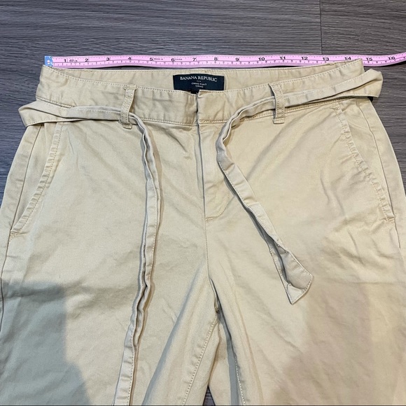 Banana Republic Nude Chino Pants w removable belt - Picture 2 of 6